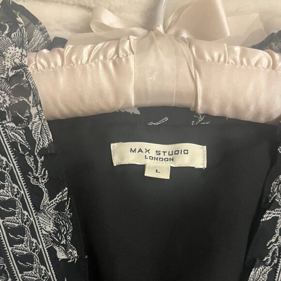 Max Studio Tiered Maxi Dress - Picture 5 of 5